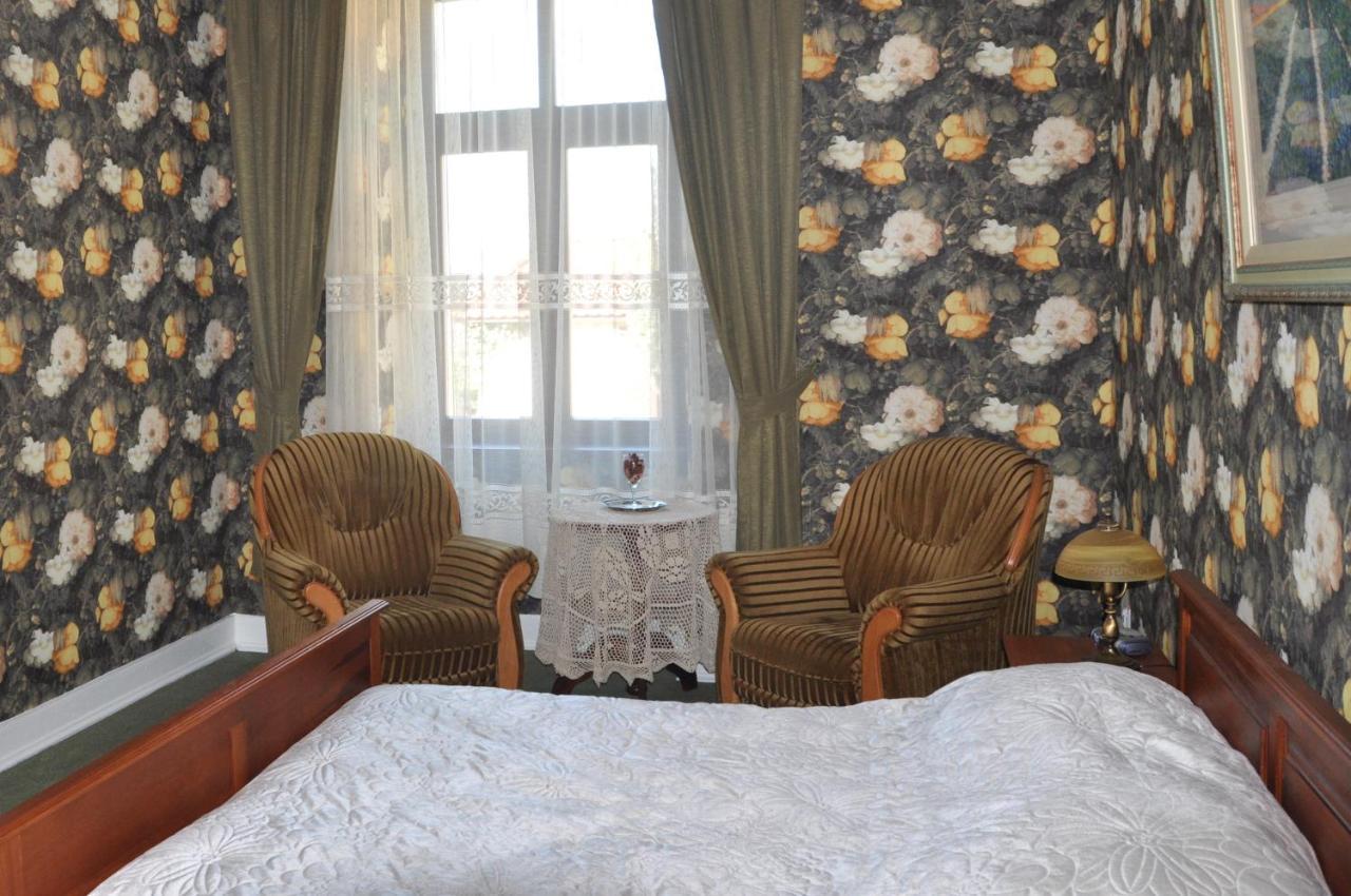 Folwark Gościno-Dwór Acomodação com café da manhã Quarto foto